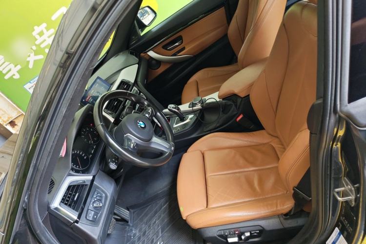 Used BMW 3 Series GT 2019 320i M Sport Left Front Seat
