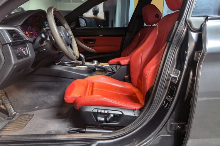 Used BMW 3 Series GT 2019 320i M Sport Left Front Seat