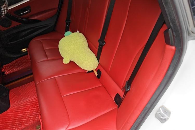 Used BMW 3 Series GT 2019 320i M Sport Package Left Rear Seat