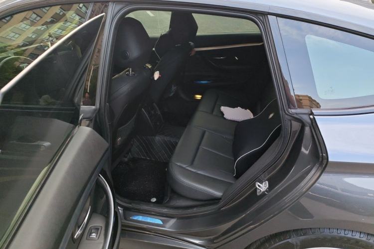 Used BMW 3 Series GT 2019 320i M Sport Package Left Rear Seat