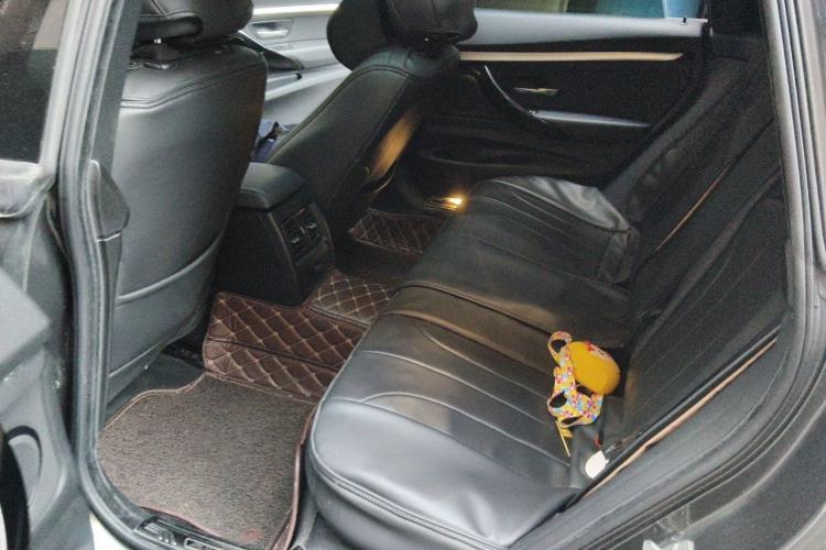 Used BMW 3 Series GT 2019 320i M Sport Package Left Rear Seat