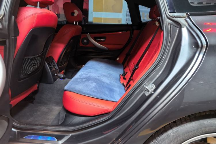 Used BMW 3 Series GT 2019 320i M Sport Left Rear Seat