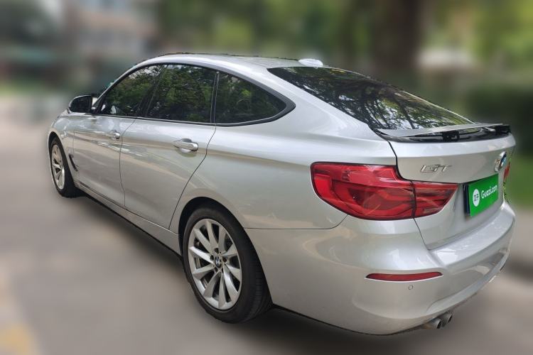 Used BMW 3 Series GT 2019 320i Sport Edition Rear Left 45 Deg
