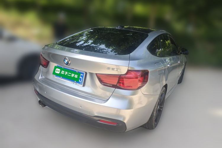 Used BMW 3 Series GT 2019 320i Sport Edition Rear Right 45 Deg