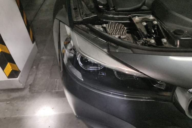 Used BMW 3 Series GT 2019 320i M Sport Package Right Front Headlight