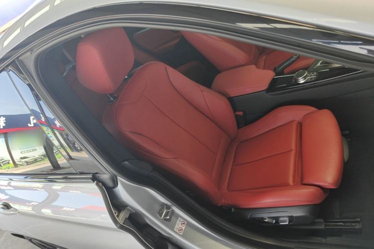 Used BMW 3 Series GT 2019 320i M Sport Night Edition Right Front Seat