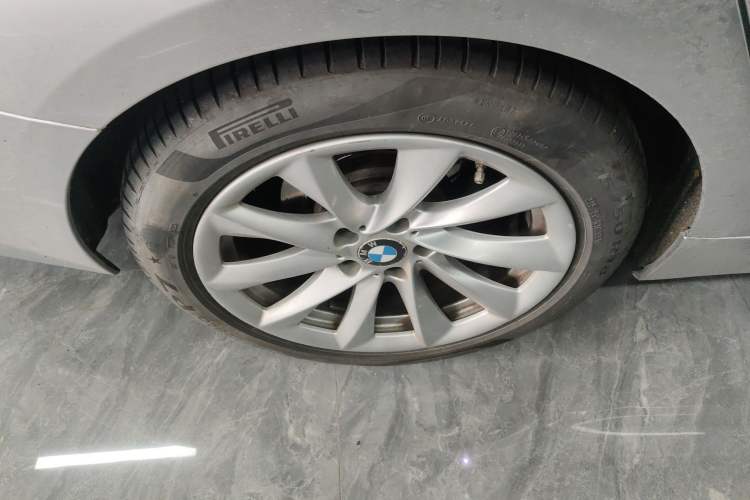 Used BMW 3 Series GT 2019 320i Sport Edition Right Rear Wheel Hub