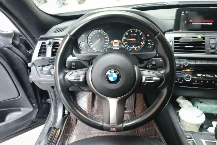 Used BMW 3 Series GT 2019 320i M Sport Package Steering Wheel