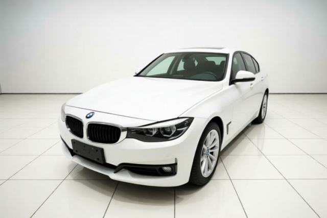 Ojetý BMW 3 Series GT 2019 320i Sport Edition