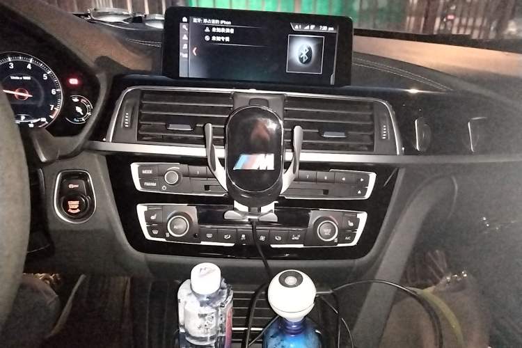 Used BMW 3 Series GT 2019 320i M Sport Package Audio And AC Panel