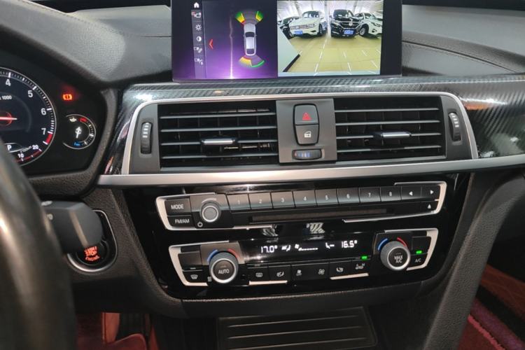 Used BMW 3 Series GT 2019 320i M Sport Package Center Console