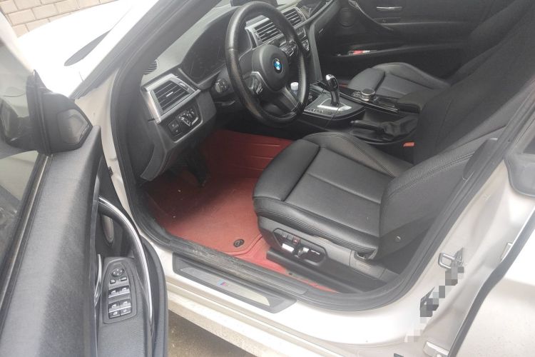 Used BMW 3 Series GT 2019 320i M Sport Package Driver Seat