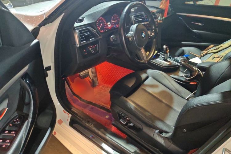 Used BMW 3 Series GT 2019 320i M Sport Package Driver Seat