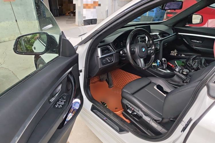 Used BMW 3 Series GT 2019 320i M Sport Package Driver Seat