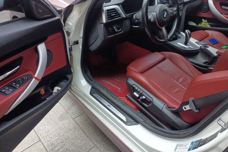 Used BMW 3 Series GT 2019 320i M Sport Driver Seat