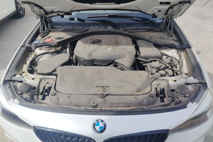 Used BMW 3 Series GT 2019 320i Sport Edition Engine Bay