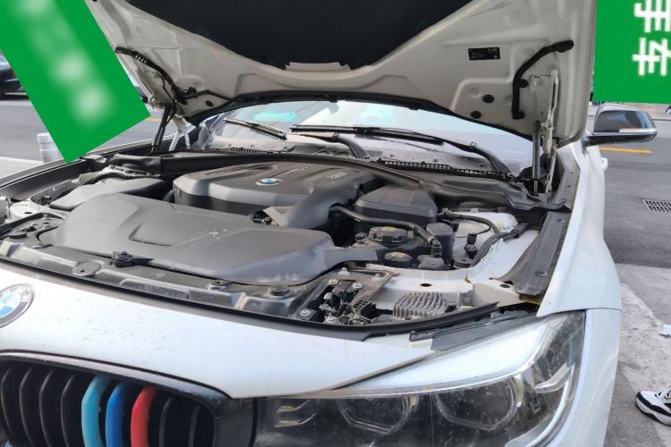 Used BMW 3 Series GT 2019 320i M Sport Engine Bay Left