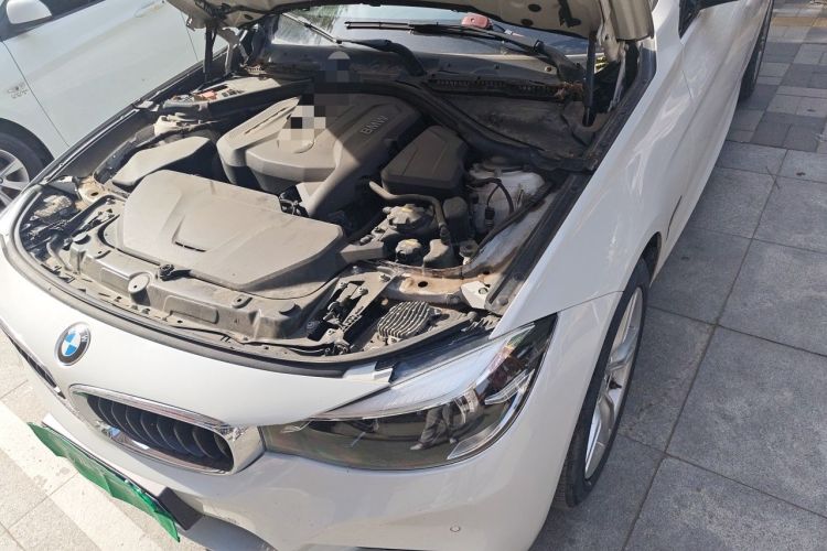 Used BMW 3 Series GT 2019 320i M Sport Package Engine Bay Left