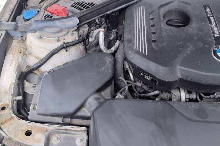 Used BMW 3 Series GT 2019 320i M Sport Package Engine Bay Right