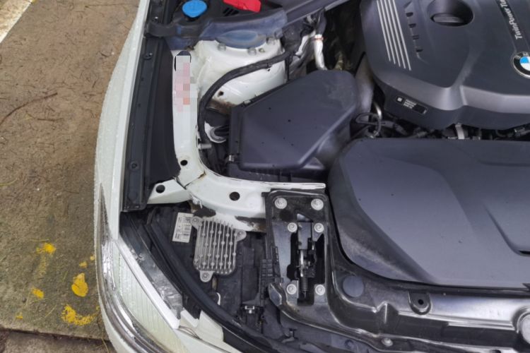 Used BMW 3 Series GT 2019 320i M Sport Night Edition Engine Bay Right