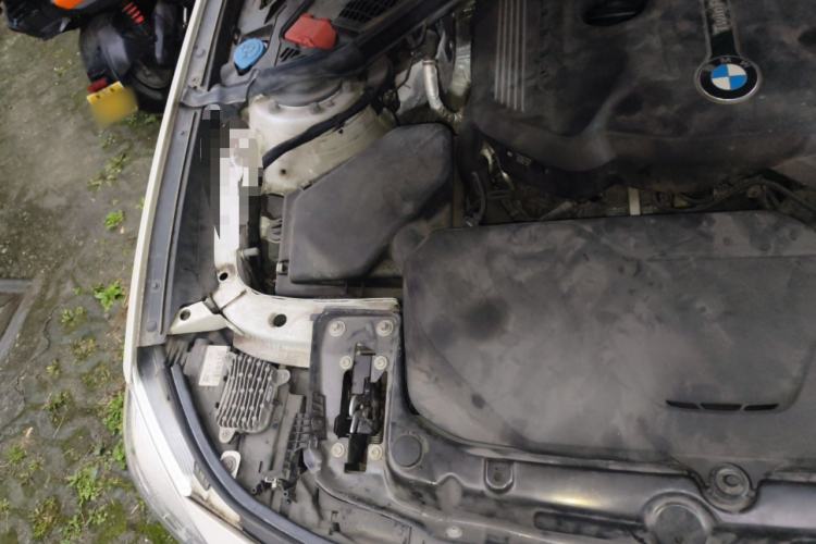 Used BMW 3 Series GT 2019 320i Sport Edition Engine Bay Right