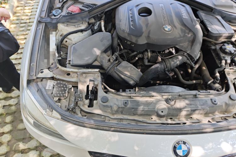 Used BMW 3 Series GT 2019 320i M Sport Night Edition Engine Bay Right