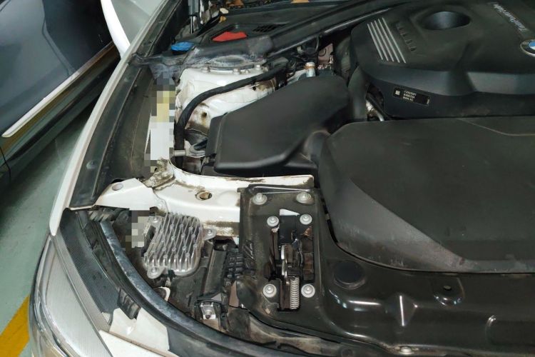 Used BMW 3 Series GT 2019 320i M Sport Night Edition Engine Bay Right