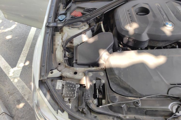 Used BMW 3 Series GT 2019 320i M Sport Engine Bay Right