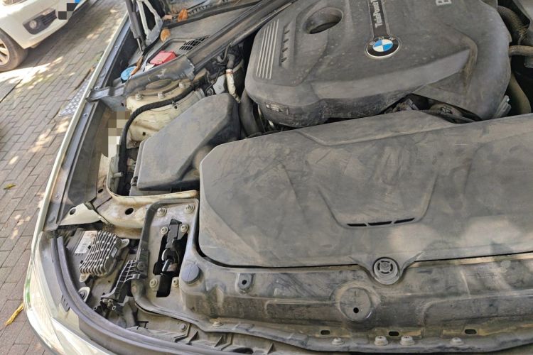 Used BMW 3 Series GT 2019 320i M Sport Engine Bay Right