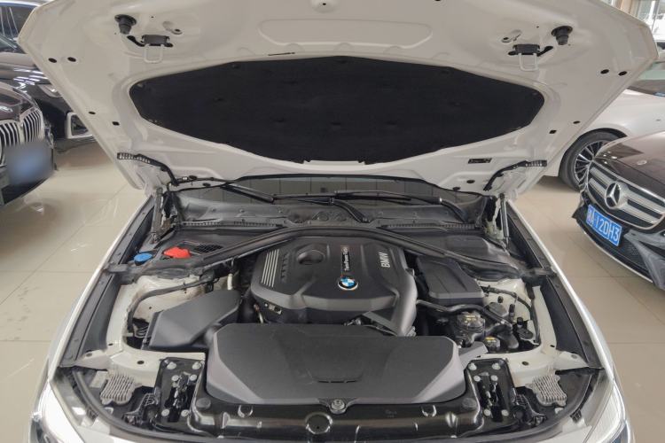 Used BMW 3 Series GT 2019 320i M Sport Night Edition Engine Bay