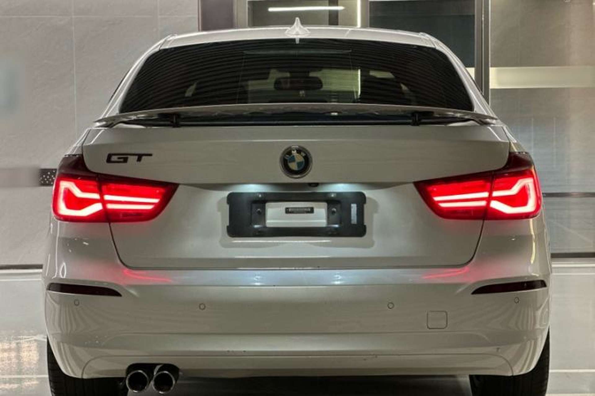 Used BMW 3 Series GT 2019 320i Sport Edition Exterior 1