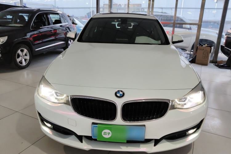 Used BMW 3 Series GT 2019 320i Sport Edition Exterior 1