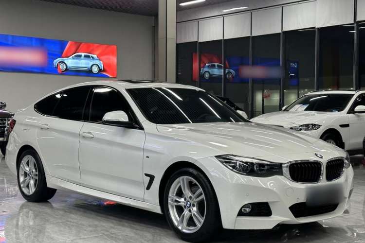 Used BMW 3 Series GT 2019 320i M Sport Package Exterior 2