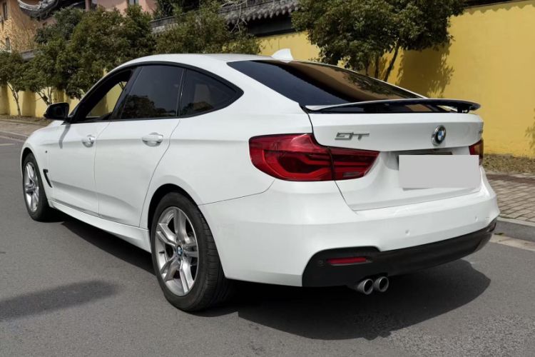 Used BMW 3 Series GT 2019 320i M Sport Exterior 3