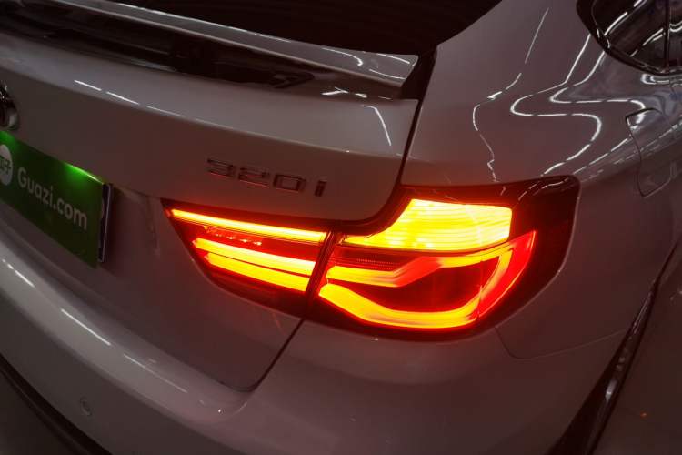 Used BMW 3 Series GT 2019 320i M Sport Package Exterior 3