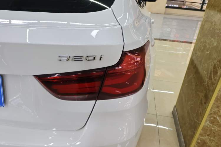 Used BMW 3 Series GT 2019 320i M Sport Package Exterior 3