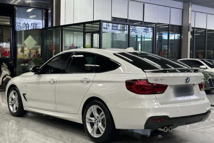 Used BMW 3 Series GT 2019 320i M Sport Package Exterior 3