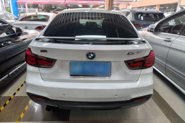 Used BMW 3 Series GT 2019 320i M Sport Night Edition Exterior 4