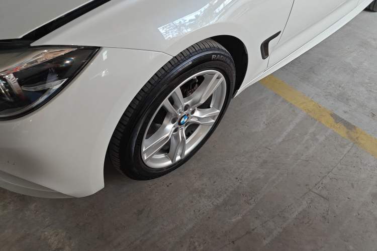 Used BMW 3 Series GT 2019 320i M Sport Package Exterior 4