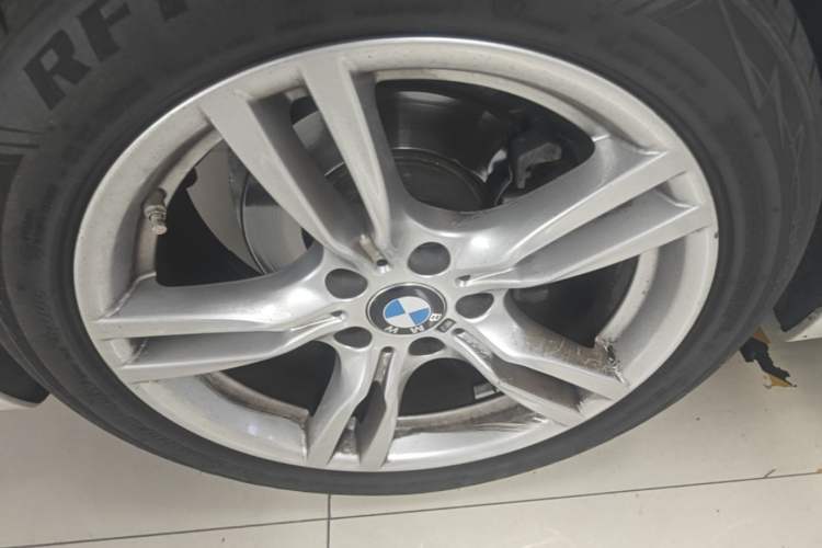 Used BMW 3 Series GT 2019 320i M Sport Package Exterior 4