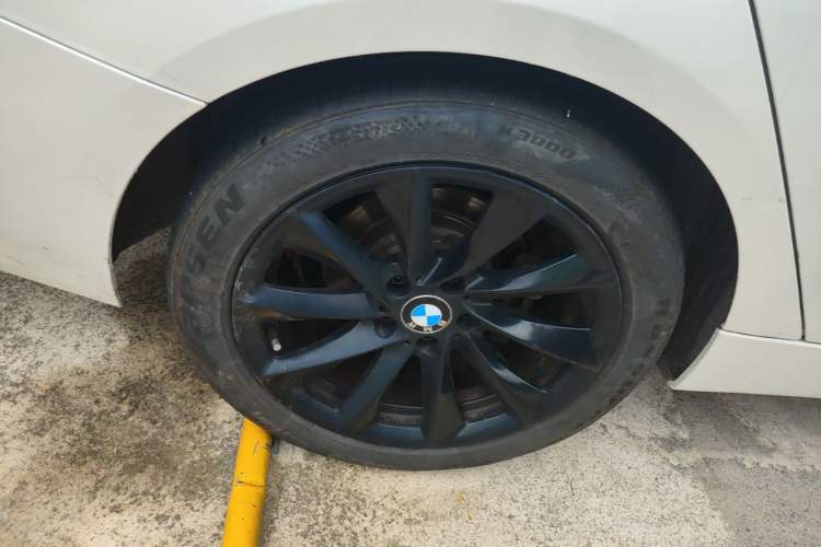 Used BMW 3 Series GT 2019 320i Sport Edition Exterior 5