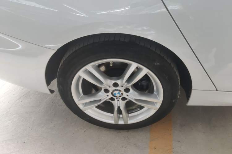 Used BMW 3 Series GT 2019 320i M Sport Package Exterior 5
