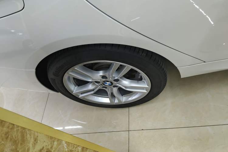 Used BMW 3 Series GT 2019 320i M Sport Package Exterior 5