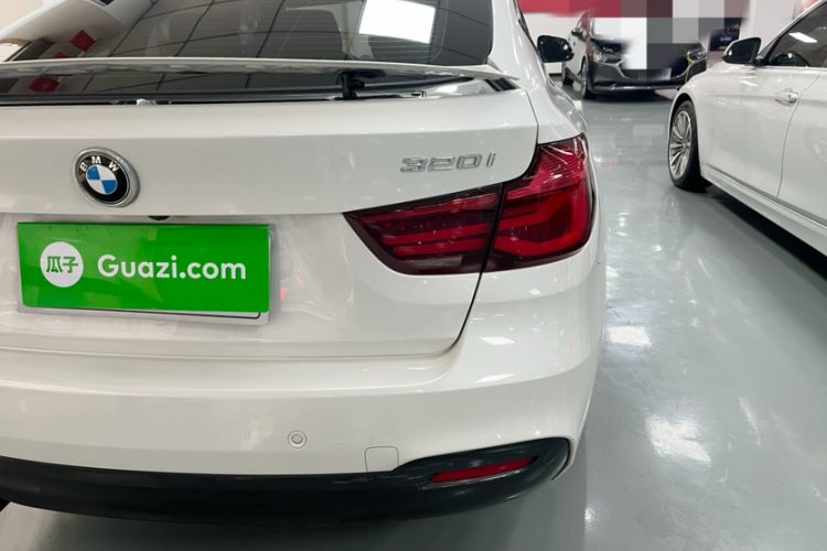 Used BMW 3 Series GT 2019 320i M Sport Package Exterior 8