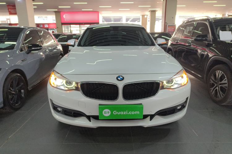 Used BMW 3 Series GT 2019 320i Sport Edition Front