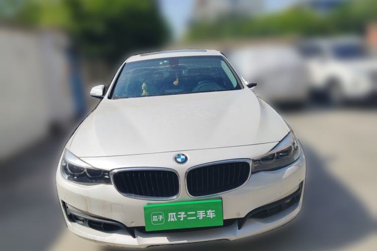 Used BMW 3 Series GT 2019 320i Sport Edition Front