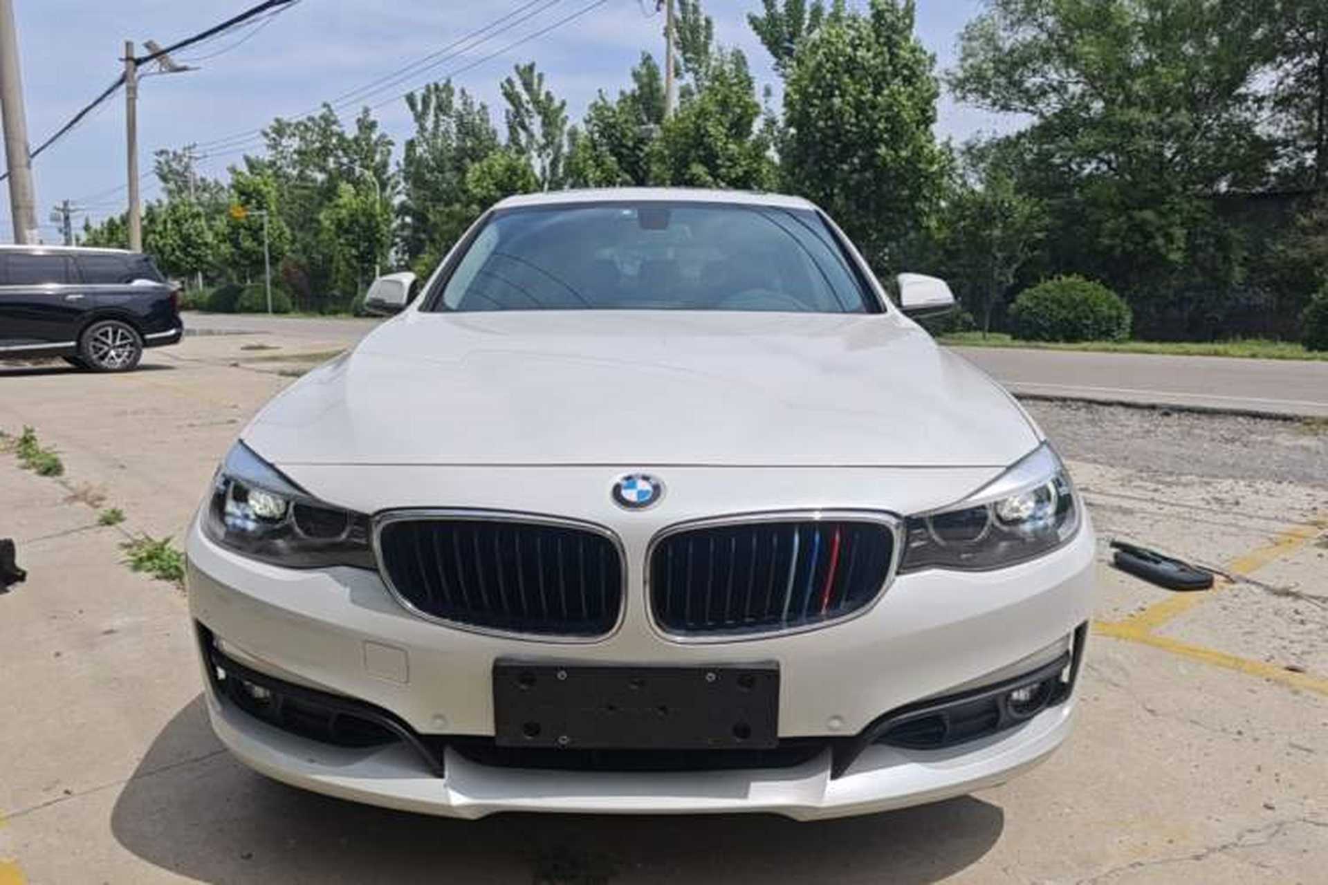 Used BMW 3 Series GT 2019 320i Sport Edition Front