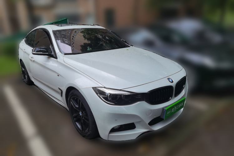 Used BMW 3 Series GT 2019 320i M Sport Night Edition Front Right 45 Deg