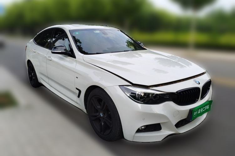 Used BMW 3 Series GT 2019 320i M Sport Night Edition Front Right 45 Deg