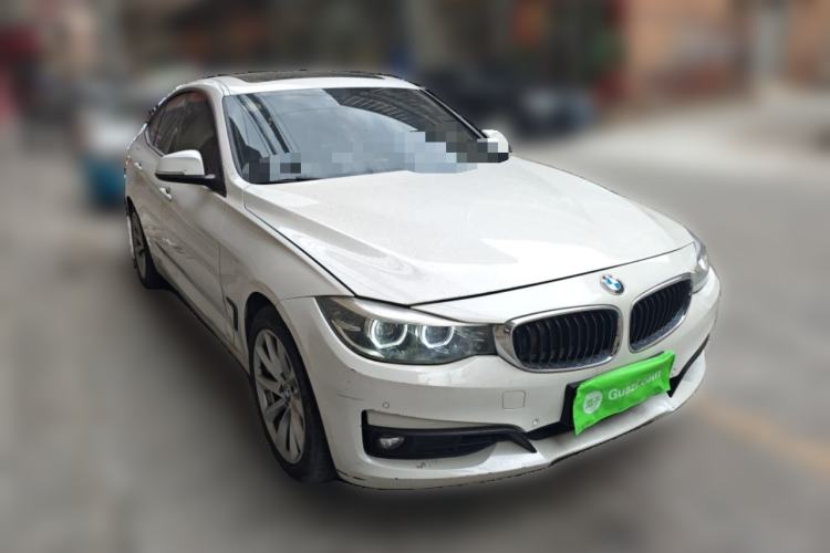 Used BMW 3 Series GT 2019 320i Sport Edition Front Right 45 Deg